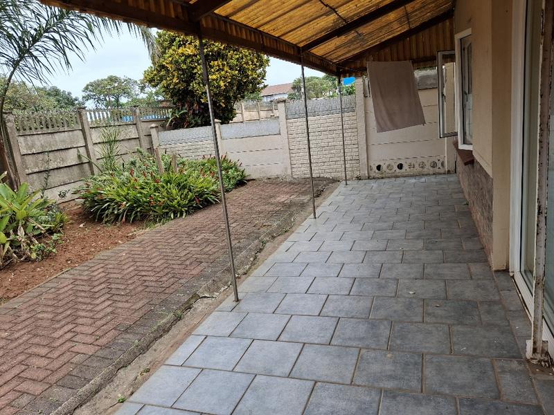 2 Bedroom Property for Sale in Umkomaas KwaZulu-Natal