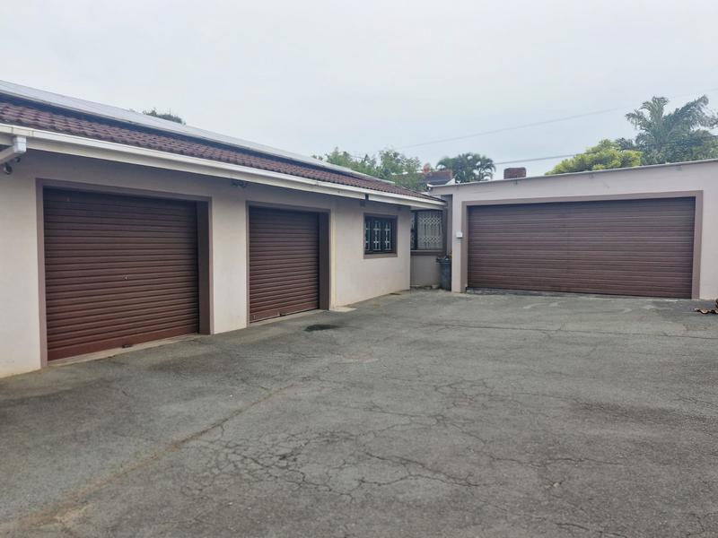 4 Bedroom Property for Sale in Burlington Heights KwaZulu-Natal