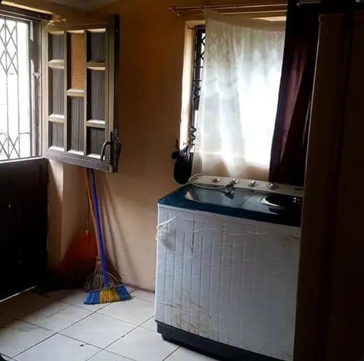 4 Bedroom Property for Sale in Umlazi KwaZulu-Natal