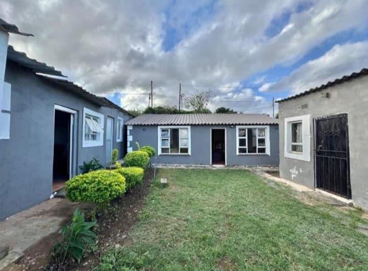 10 Bedroom Property for Sale in Umlazi KwaZulu-Natal
