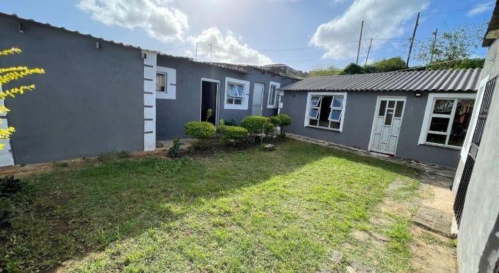 10 Bedroom Property for Sale in Umlazi KwaZulu-Natal