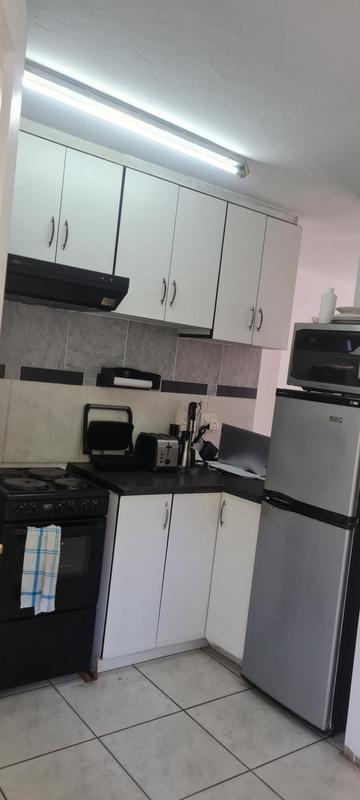 To Let 2 Bedroom Property for Rent in Morningside KwaZulu-Natal