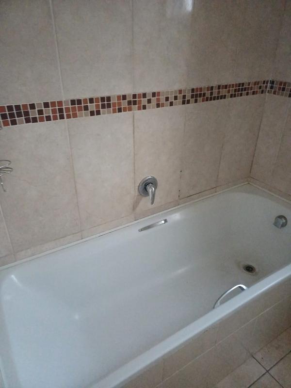 To Let 2 Bedroom Property for Rent in Morningside KwaZulu-Natal