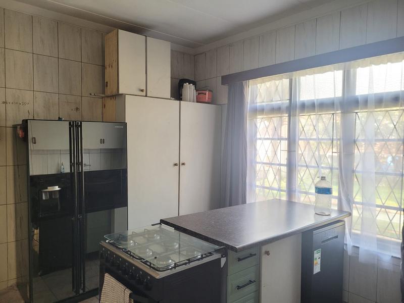 4 Bedroom Property for Sale in Manaba Beach KwaZulu-Natal
