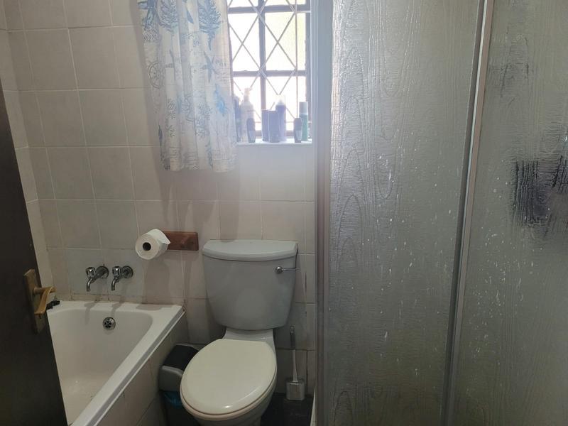 4 Bedroom Property for Sale in Manaba Beach KwaZulu-Natal