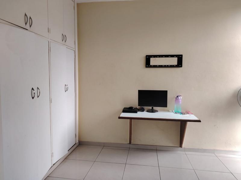 2 Bedroom Property for Sale in Fields Hill KwaZulu-Natal