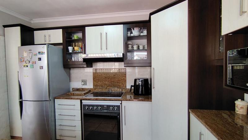 3 Bedroom Property for Sale in Escombe KwaZulu-Natal