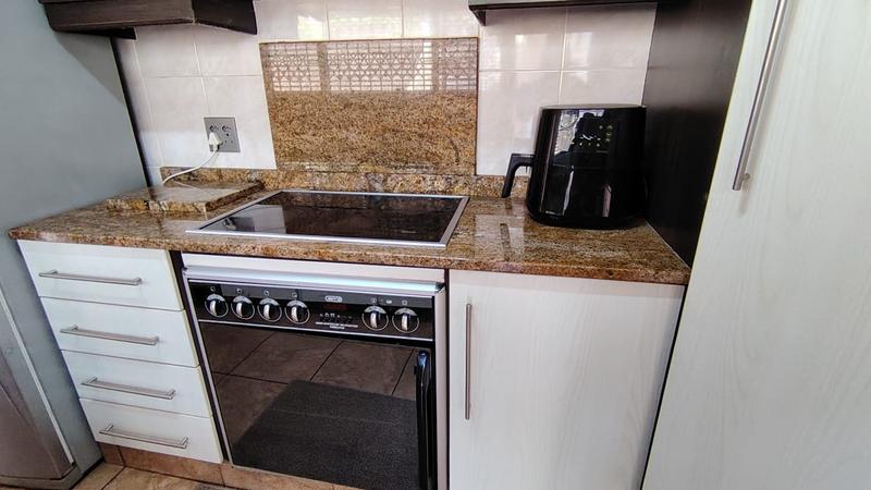 3 Bedroom Property for Sale in Escombe KwaZulu-Natal