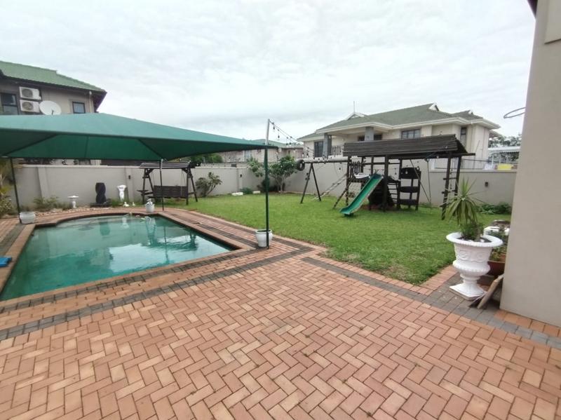 1 Bedroom Property for Sale in Somerset Park KwaZulu-Natal
