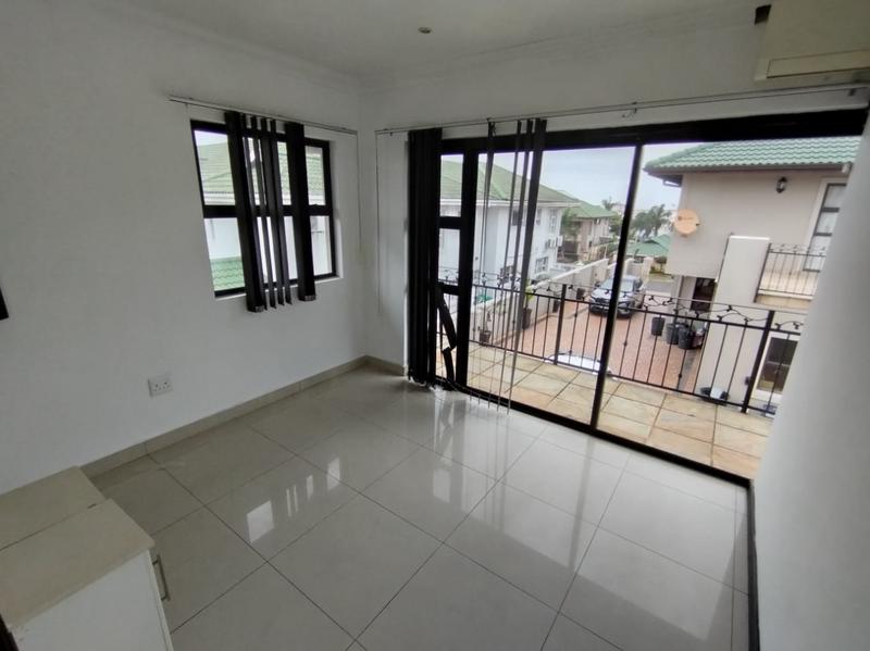 1 Bedroom Property for Sale in Somerset Park KwaZulu-Natal