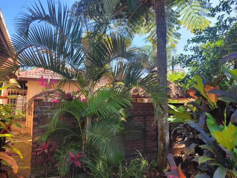 4 Bedroom Property for Sale in Manaba Beach KwaZulu-Natal