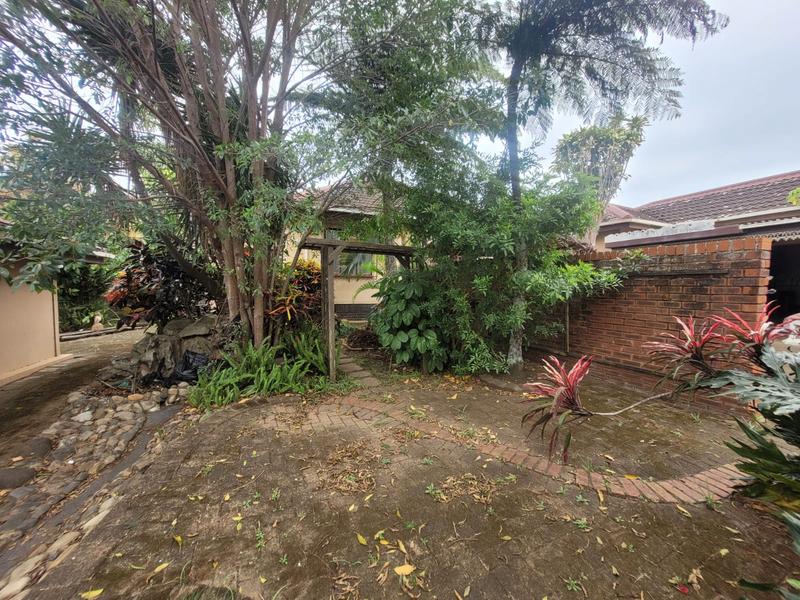 4 Bedroom Property for Sale in Manaba Beach KwaZulu-Natal