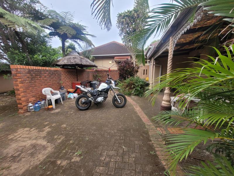 4 Bedroom Property for Sale in Manaba Beach KwaZulu-Natal