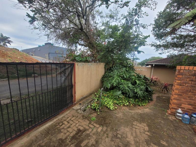 4 Bedroom Property for Sale in Manaba Beach KwaZulu-Natal