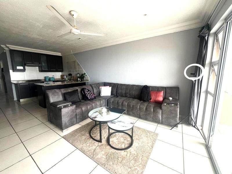 2 Bedroom Property for Sale in Margate Beach KwaZulu-Natal