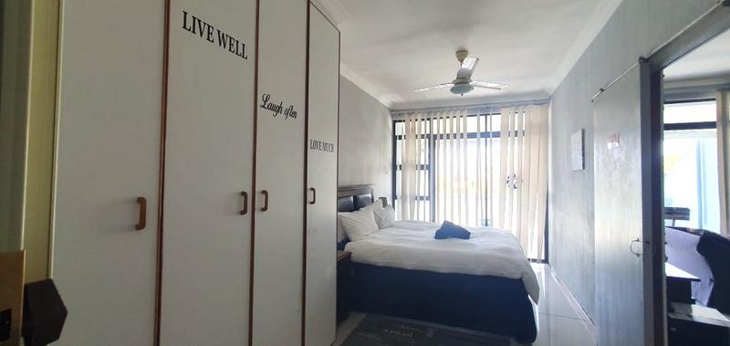 2 Bedroom Property for Sale in Manaba Beach KwaZulu-Natal