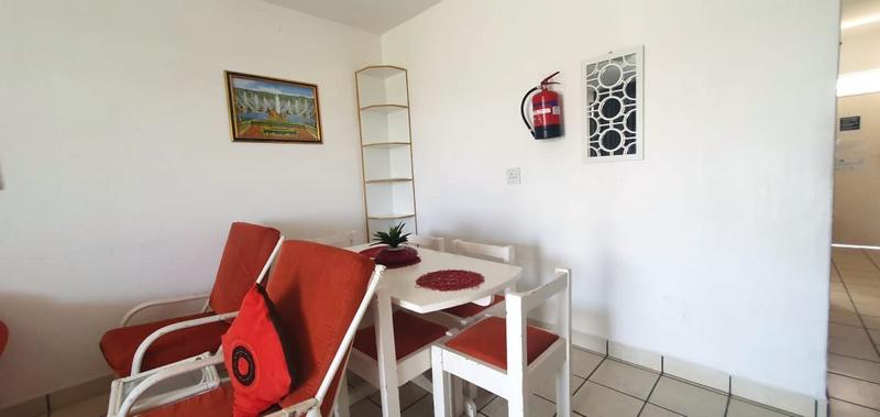 2 Bedroom Property for Sale in Manaba Beach KwaZulu-Natal