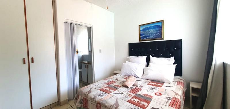 2 Bedroom Property for Sale in Manaba Beach KwaZulu-Natal