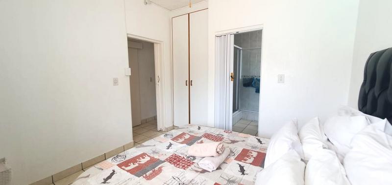 2 Bedroom Property for Sale in Manaba Beach KwaZulu-Natal
