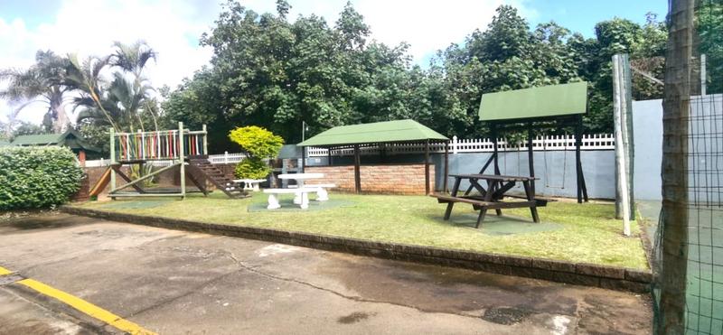 2 Bedroom Property for Sale in Manaba Beach KwaZulu-Natal