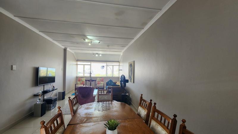 1 Bedroom Property for Sale in Windermere KwaZulu-Natal