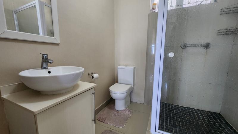 1 Bedroom Property for Sale in Windermere KwaZulu-Natal