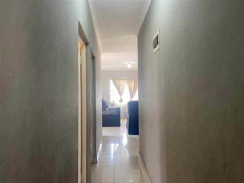 To Let 3 Bedroom Property for Rent in Newlands West KwaZulu-Natal