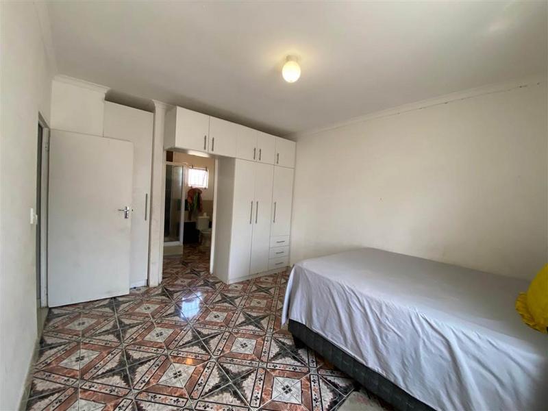 To Let 3 Bedroom Property for Rent in Newlands West KwaZulu-Natal