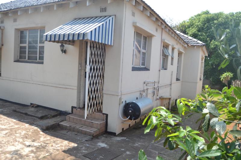 4 Bedroom Property for Sale in Montclair KwaZulu-Natal