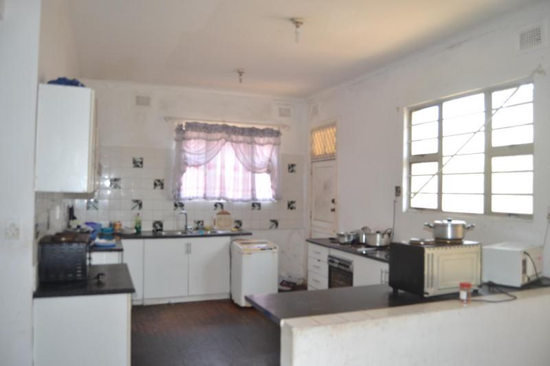 4 Bedroom Property for Sale in Montclair KwaZulu-Natal