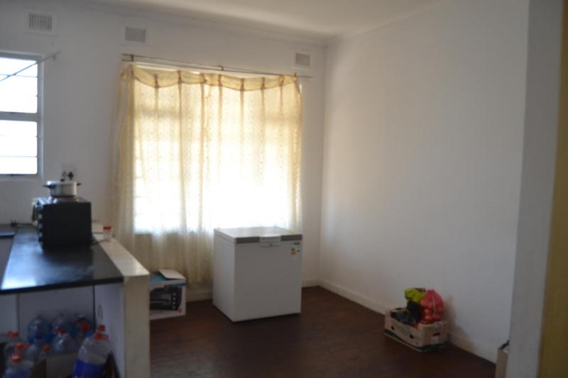 4 Bedroom Property for Sale in Montclair KwaZulu-Natal
