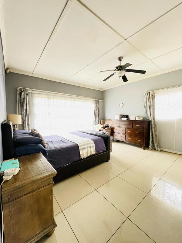 4 Bedroom Property for Sale in Yellowwood Park KwaZulu-Natal
