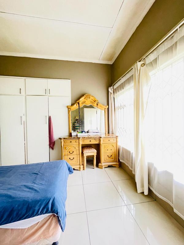 4 Bedroom Property for Sale in Yellowwood Park KwaZulu-Natal