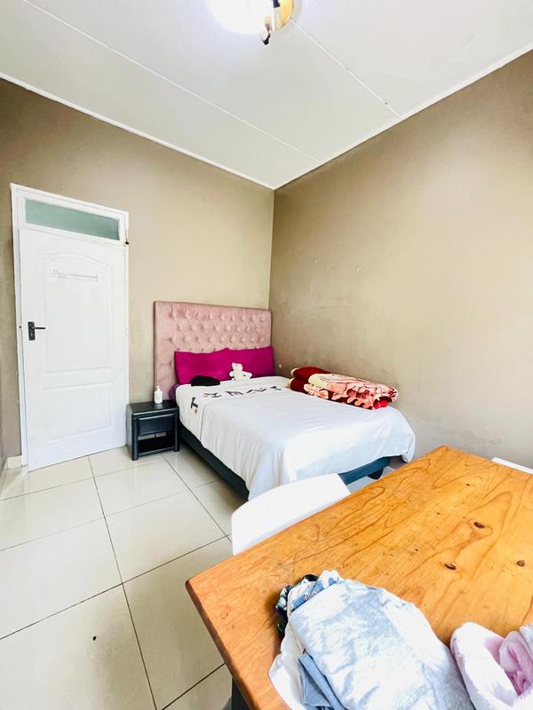 4 Bedroom Property for Sale in Yellowwood Park KwaZulu-Natal