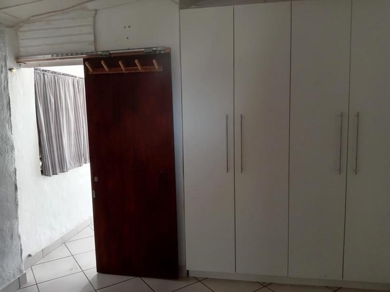 5 Bedroom Property for Sale in Scottburgh South KwaZulu-Natal