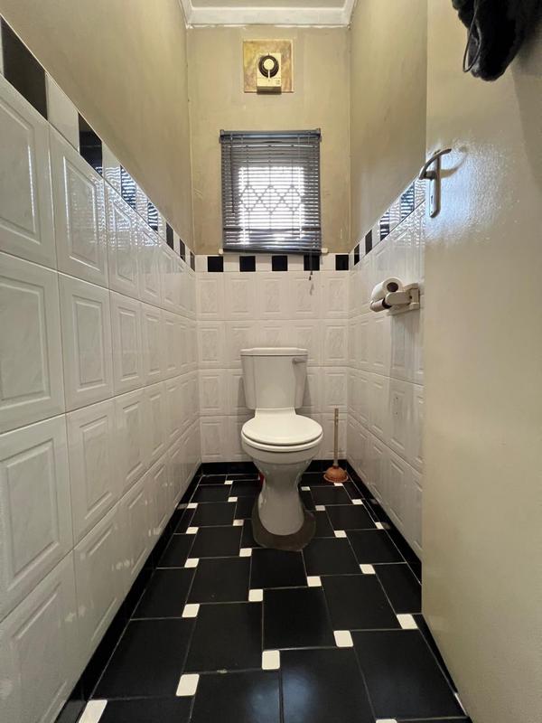 5 Bedroom Property for Sale in Berea West KwaZulu-Natal