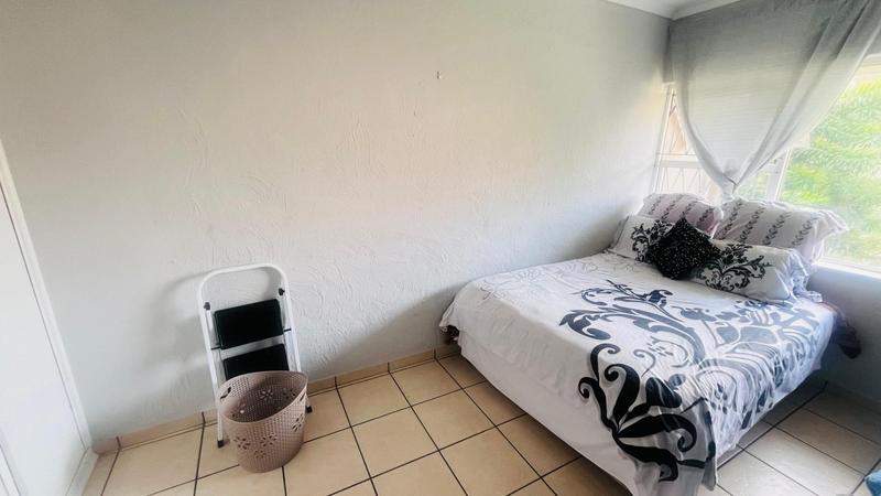 To Let 3 Bedroom Property for Rent in Margate KwaZulu-Natal