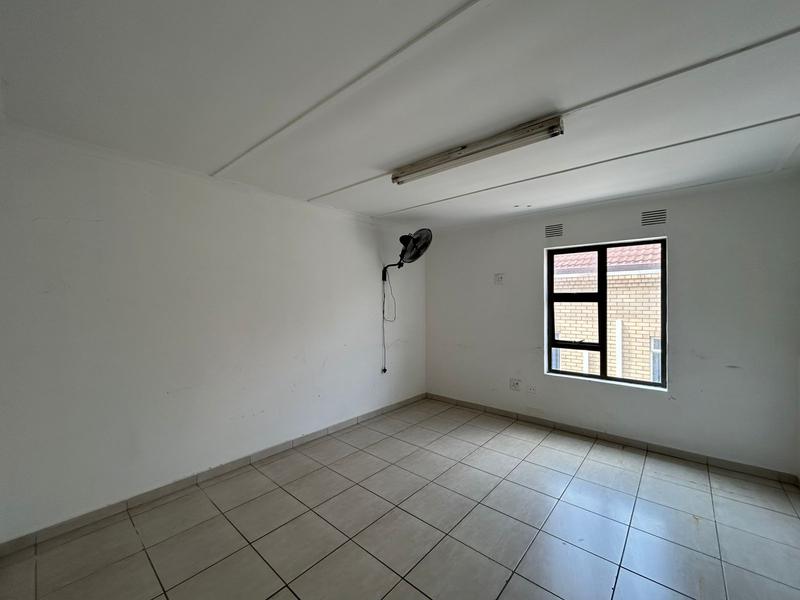 To Let commercial Property for Rent in Port Shepstone KwaZulu-Natal