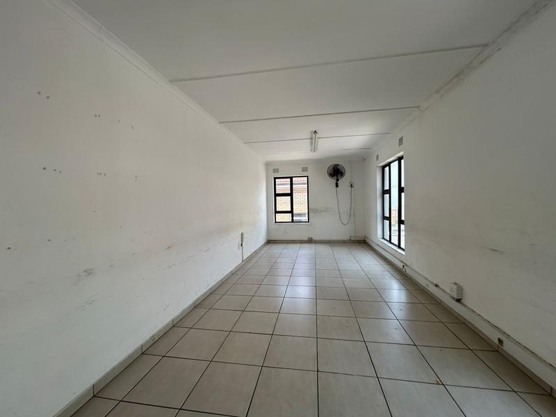To Let commercial Property for Rent in Port Shepstone KwaZulu-Natal