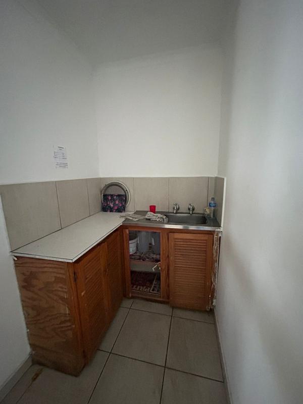 To Let commercial Property for Rent in Port Shepstone KwaZulu-Natal