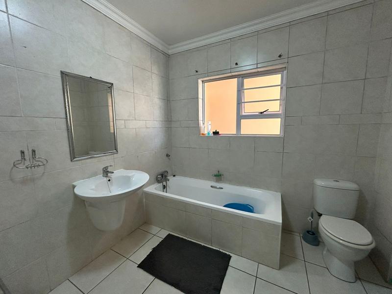 2 Bedroom Property for Sale in Sea Park KwaZulu-Natal