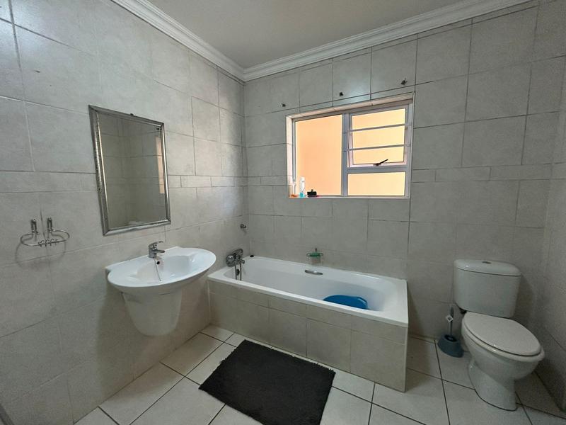 2 Bedroom Property for Sale in Sea Park KwaZulu-Natal