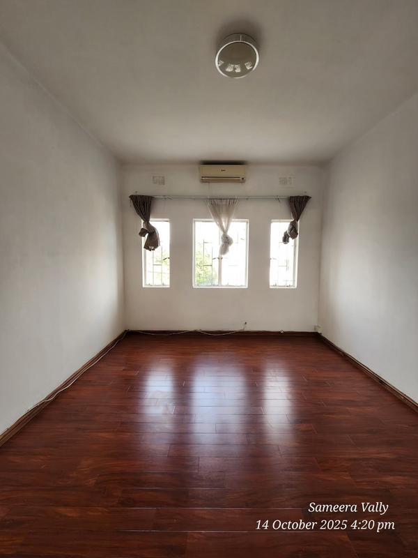 To Let 1 Bedroom Property for Rent in Essenwood KwaZulu-Natal