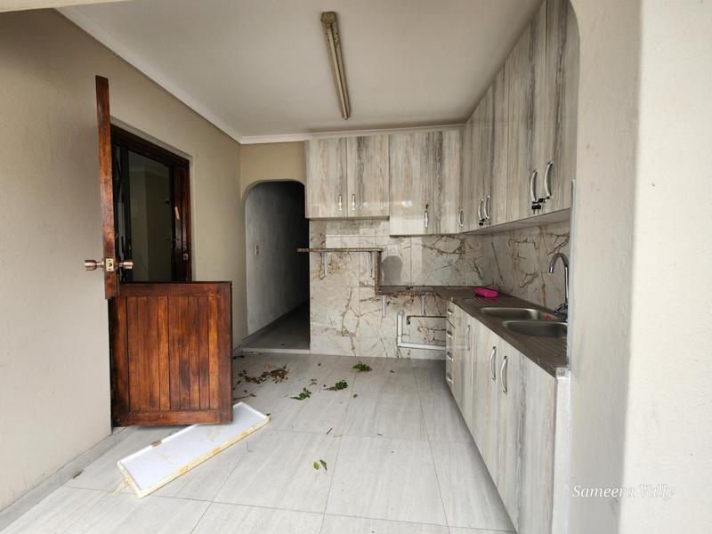 To Let 3 Bedroom Property for Rent in Morningside KwaZulu-Natal