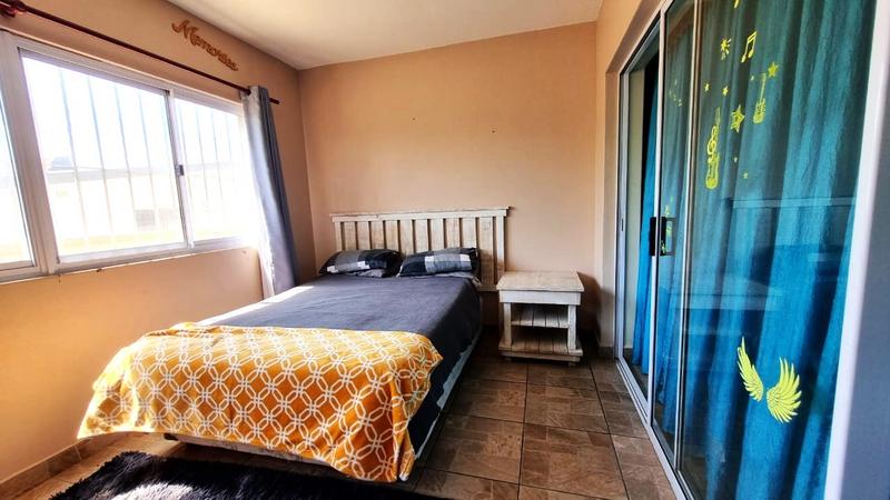 3 Bedroom Property for Sale in Manaba Beach KwaZulu-Natal