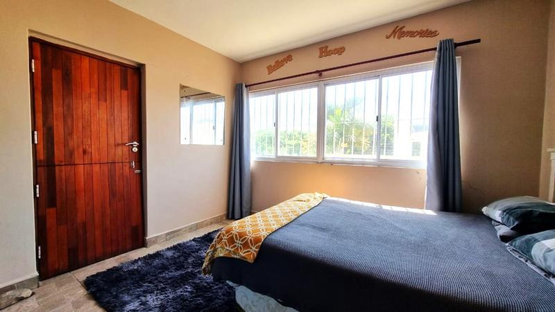 3 Bedroom Property for Sale in Manaba Beach KwaZulu-Natal