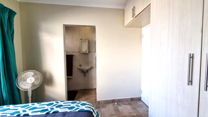 3 Bedroom Property for Sale in Manaba Beach KwaZulu-Natal