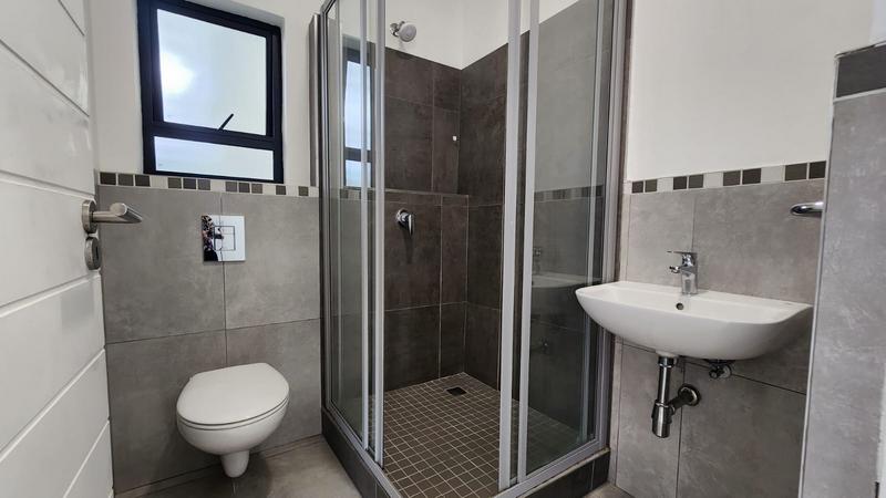 To Let 2 Bedroom Property for Rent in Umhlanga Ridge KwaZulu-Natal