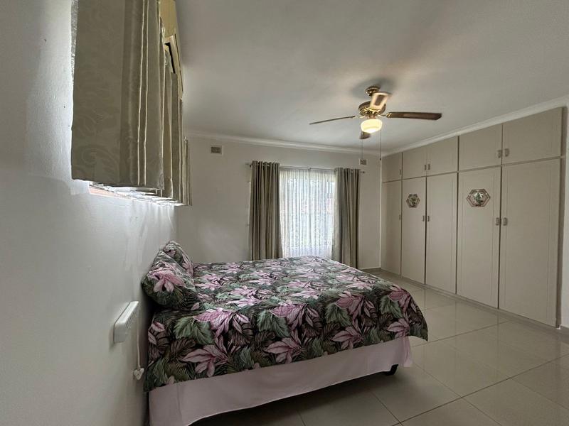 4 Bedroom Property for Sale in Uvongo KwaZulu-Natal