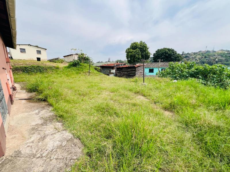 2 Bedroom Property for Sale in Umlazi U KwaZulu-Natal